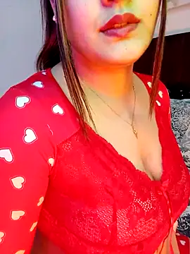 im here- online show from December 4, 3:33 pm