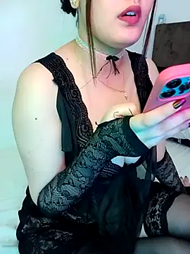 im here- online show from October 30, 4:04 pm