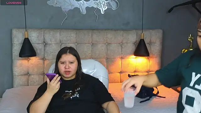 Laia and Aloby online show from January 8, 10:16 pm