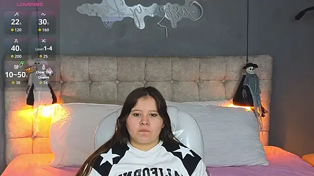 Laia and Aloby online show from October 4, 10:22 pm