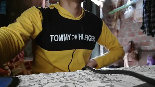 Dreamdaze2025 online show from April 9, 5:09 am