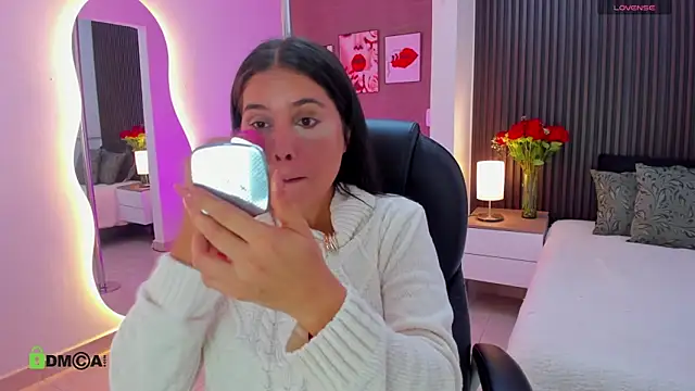 natasha  jackson online show from March 31, 12:07 pm