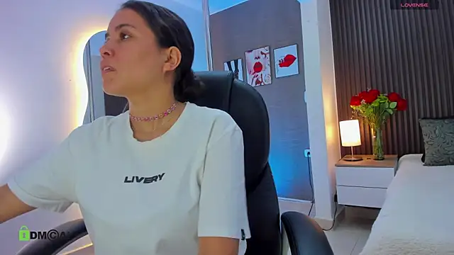 natasha  jackson online show from March 23, 11:32 am