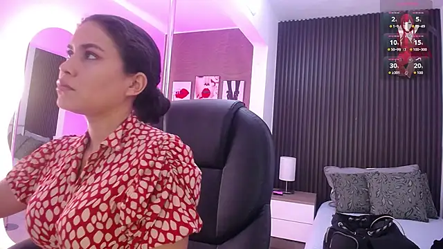 Snapshot of natasha__jackson chatting on October 23, 12:37 pm natasha jackson online show from October 23, 12:37 pm