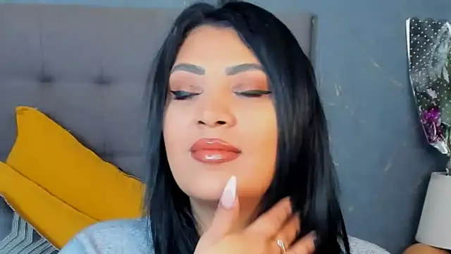 AmyCubes online show from March 10, 6:28 am