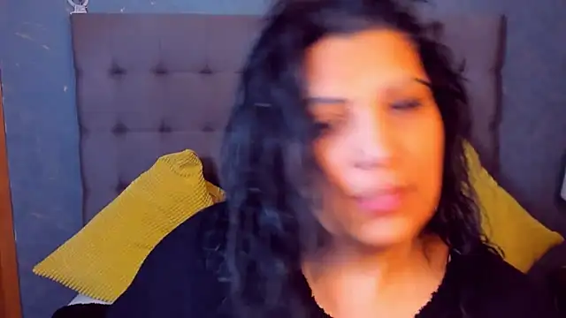 AmyCubes online show from April 5, 3:02 am