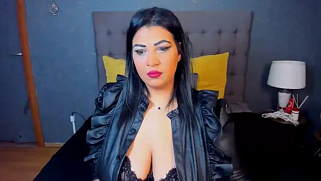 AmyCubes online show from January 8, 5:35 am