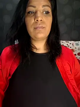 AmyCubes online show from November 3, 7:24 am