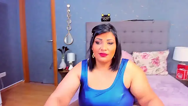 Snapshot of AmyCubes chatting on February 21, 9:32 pm AmyCubes online show from February 21, 9:32 pm