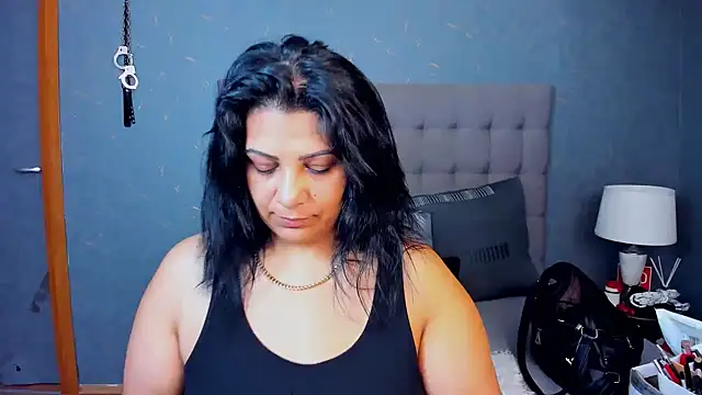 AmyCubes online show from November 1, 10:09 am