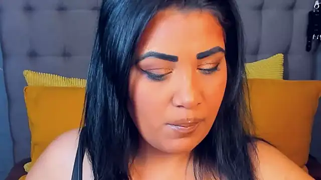 AmyCubes online show from May 6, 4:49 am