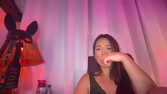 mistresslaviniabr online show from February 20, 3:36 am