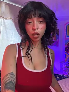 Kitty arts online show from August 4, 8:35 pm