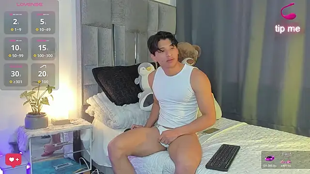 All3ssandr0 online show from February 21, 1:13 pm