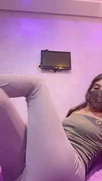 fatisexy online show from May 2, 12:49 am