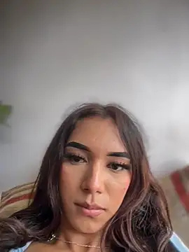 Nikol Rang   online show from November 10, 5:07 pm