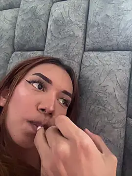 Nikol Rang   online show from March 12, 6:45 pm