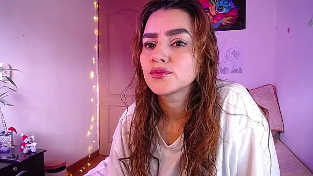 Snapshot of Lu_perez chatting on December 17, 4:34 pm Lu perez online show from December 17, 4:34 pm