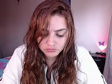 Snapshot of Lu_perez chatting on March 4, 7:43 pm Lu perez online show from March 4, 7:43 pm