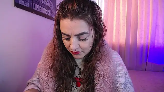 Snapshot of Lu_perez chatting on February 24, 6:09 pm Lu perez online show from February 24, 6:09 pm