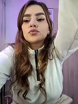 Lu perez online show from May 29, 12:55 pm