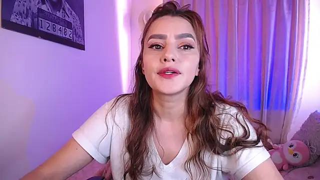 Lu perez online show from March 11, 8:03 pm