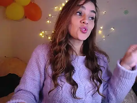 Snapshot of Lu_perez chatting on November 26, 5:40 am Lu perez online show from November 26, 5:40 am