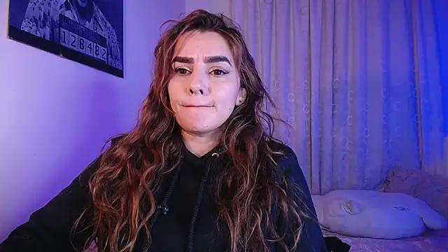 Lu perez online show from March 30, 11:17 pm