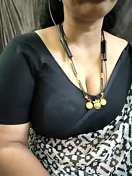 bhuvana555 online show from April 11, 4:54 pm