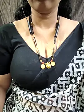 bhuvana555 online show from April 19, 5:03 pm