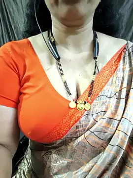 bhuvana555 online show from May 17, 5:07 am