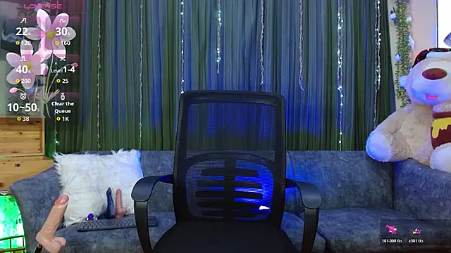 oriana thomson2 online show from November 21, 10:31 pm