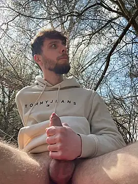 18cmpacoo online show from April 2, 11:39 am