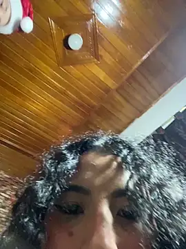 G Poseidon y Cloe online show from December 4, 4:15 am