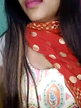 Sreya213 online show from January 15, 10:24 pm