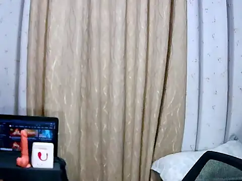 Jvuymae online show from March 19, 2:55 am