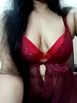 Snapshot of Rina777o chatting on February 14, 8:37 pm Rina777o online show from February 14, 8:37 pm