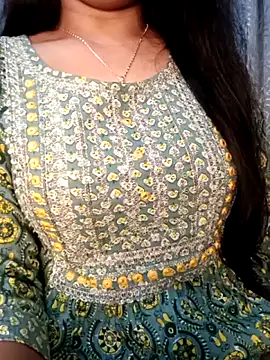 Snapshot of Rina777o chatting on December 5, 6:06 pm Rina777o online show from December 5, 6:06 pm