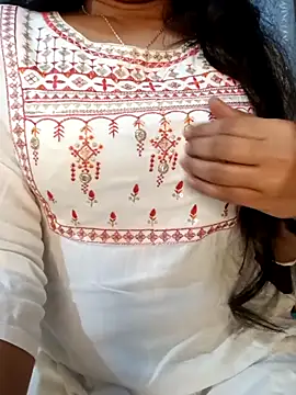 Snapshot of Rina777o chatting on November 17, 5:50 pm Rina777o online show from November 17, 5:50 pm