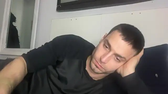 hot shot 13 online show from November 16, 8:13 pm