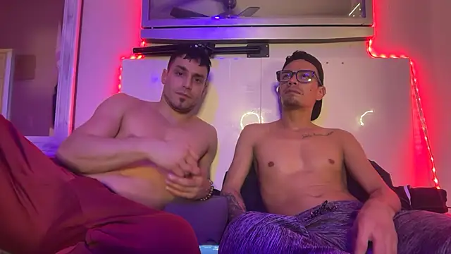 hot shot 13 online show from February 2, 6:01 am