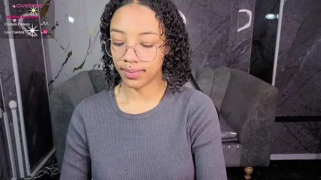 Violeth b online show from February 21, 12:51 pm