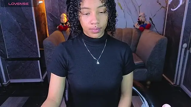 Snapshot of Violeth_b chatting on July 16, 1:52 pm Violeth b online show from July 16, 1:52 pm