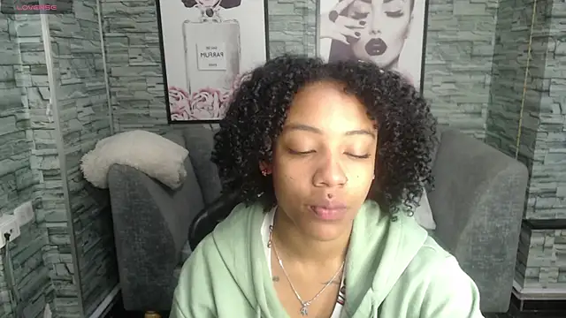 Violeth b online show from September 23, 12:45 pm