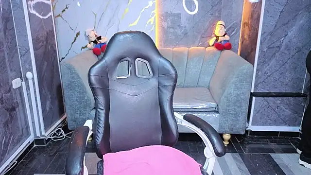 Violeth b online show from April 7, 12:51 pm