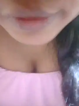 Snapshot of Diwya69 chatting on October 22, 2:33 am Diwya69 online show from October 22, 2:33 am