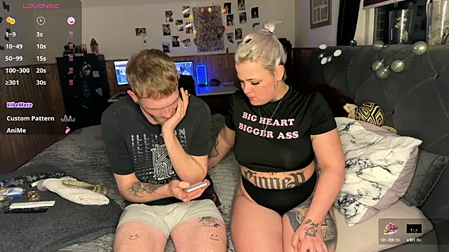 elina may online show from February 22, 8:42 pm