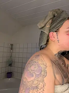 elina may online show from January 11, 7:59 am