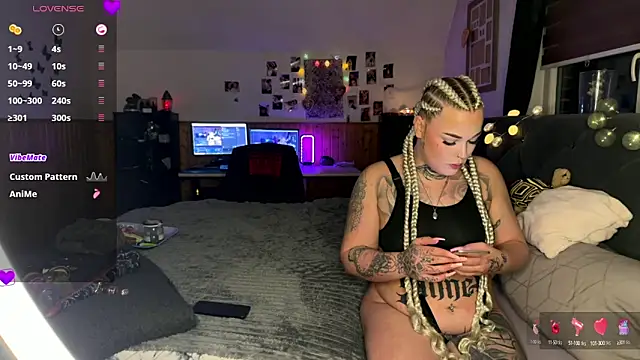 elina may online show from February 26, 10:15 pm