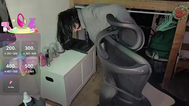 LisandreLaVenale online show from February 5, 9:43 pm